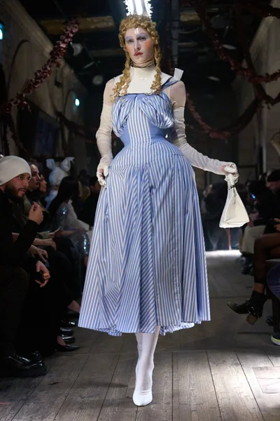 Look 41